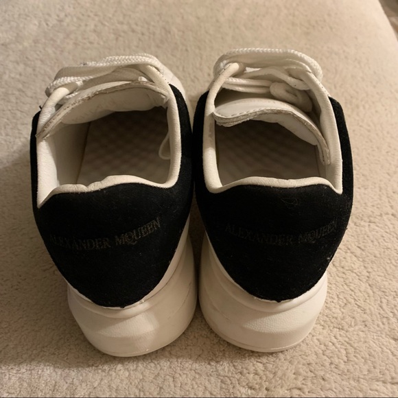 Alexander McQueen calf leather oversized running shoes - Picture 8 of 16
